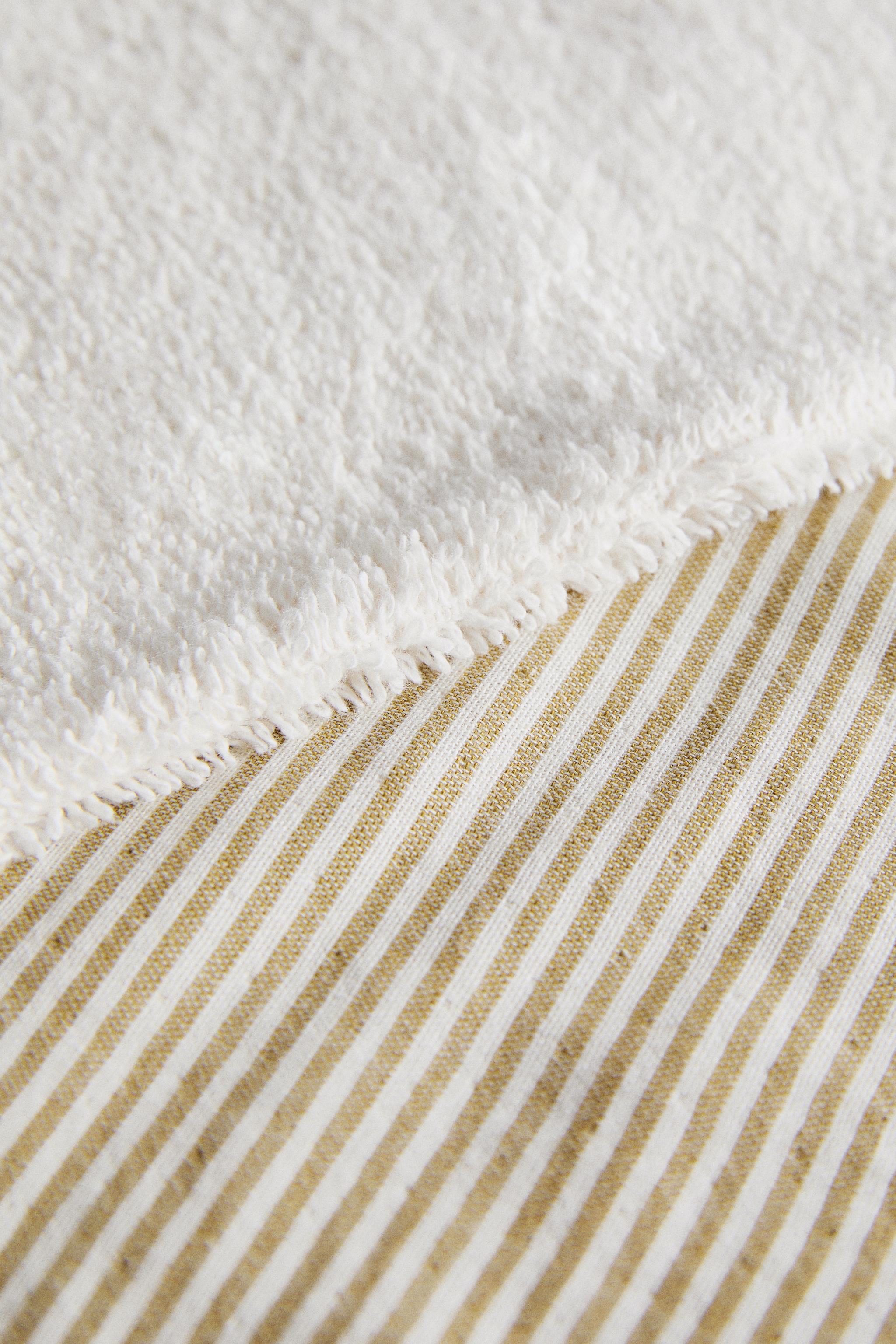 BABY CHIFFON STRIPED BATH TOWEL